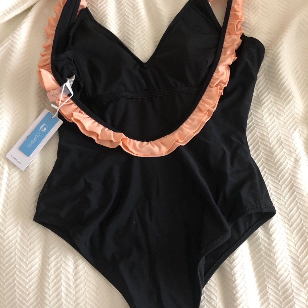 Cupshe black one piece bathing suit